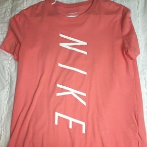 Nike tee